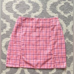 Pink skirt